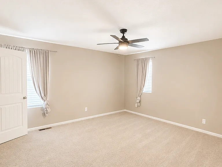 21892 E Quincy Cir — Photo 17