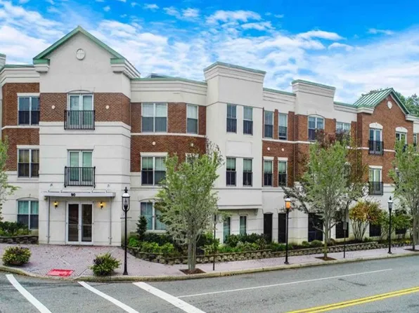 90 Park Ave APT 202, Park Ridge, NJ 07656