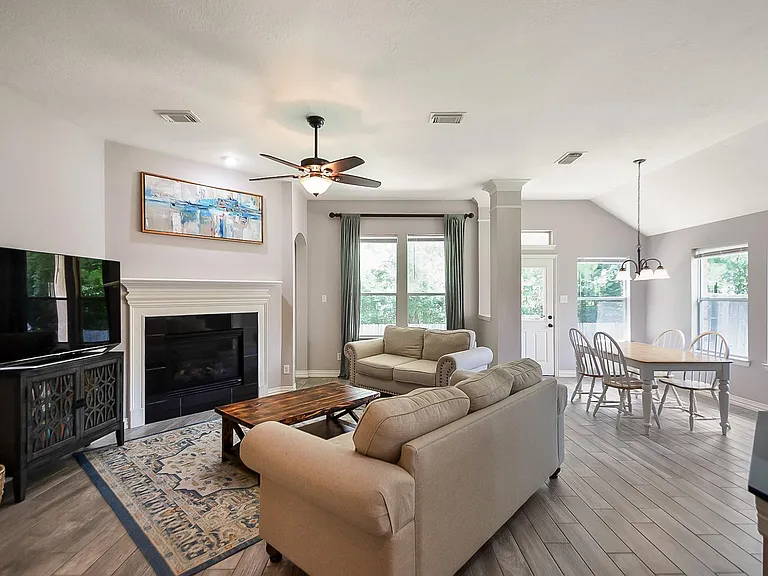 11302 N Creekwood Hills Ln — Photo 4