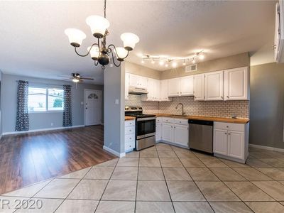 701 Scholl Dr, Las Vegas, NV, 89107