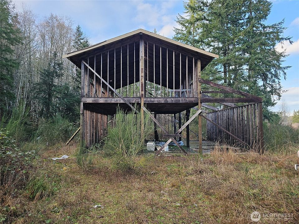 1st image of 206 184th Avenue Ct NW