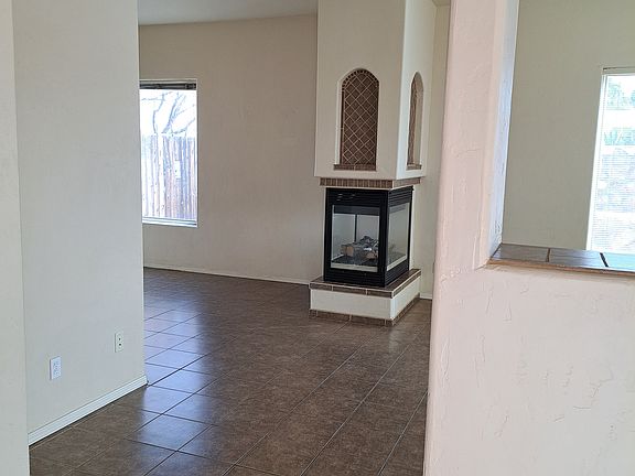3rd image of 2632 Cashmere Ct