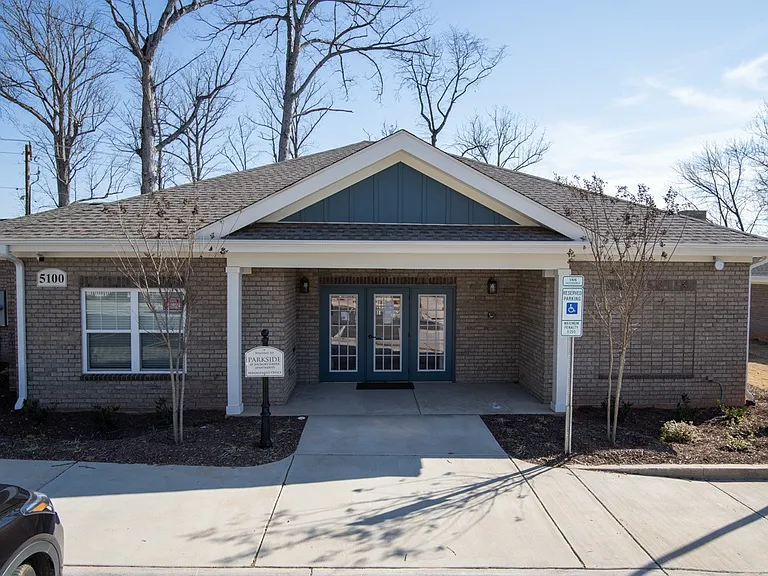 Parkside at Hickory Grove — Photo 6