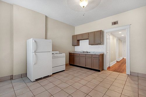 3rd image of 6832 Gravois Ave #A