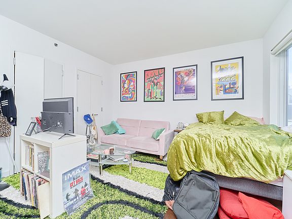 5th image of 1209 Dekalb Ave APT 117