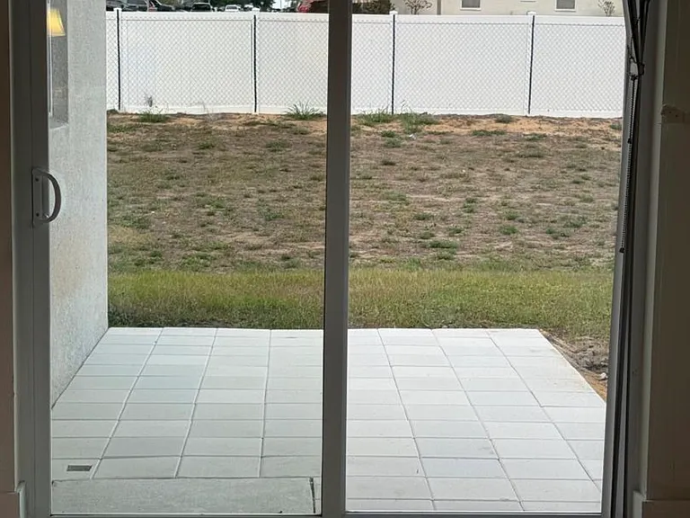 1256 Papaya Cir — Photo 6