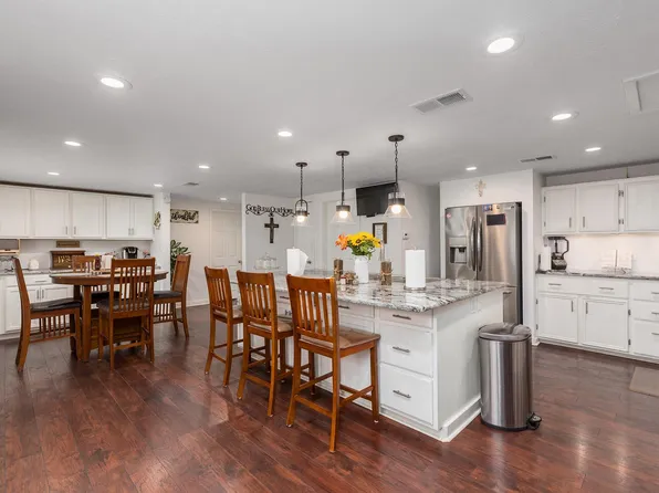 53 County Road 147, Liberty, TX 77575