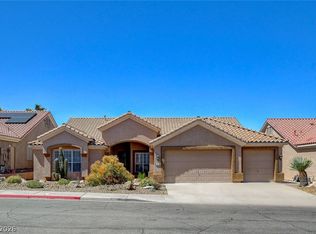 223 Chestnut Ridge Cir, Henderson, NV 89012