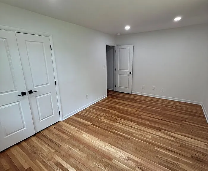 708 Hawes Ct — Photo 6