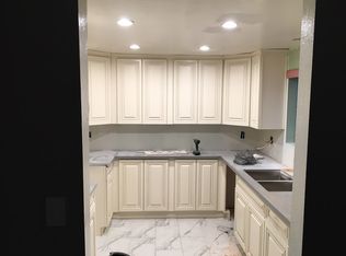 544 E Cypress Ave APT B, Burbank, CA 91501