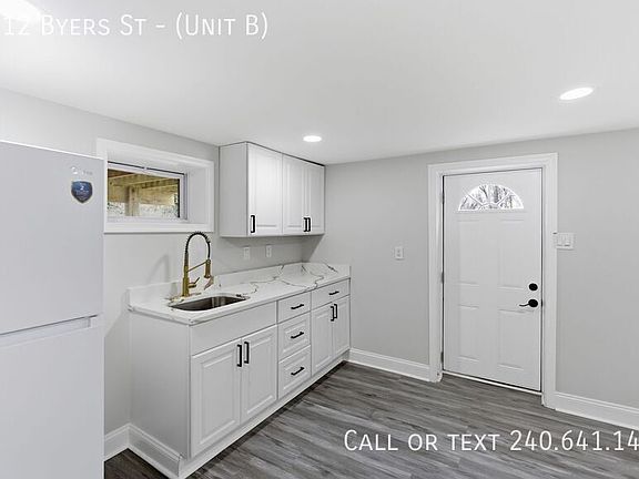 4th image of 4212 Byers St Unit B