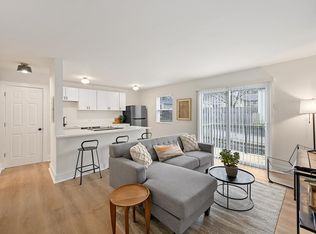 539 Hale Ave APT 1, Cincinnati, OH 45229