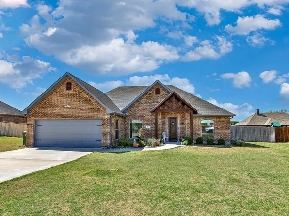 704 Shirley Jean Ln, Collinsville, TX 76233