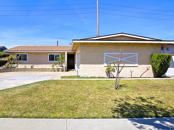2nd image of 8589 San Romolo Way
