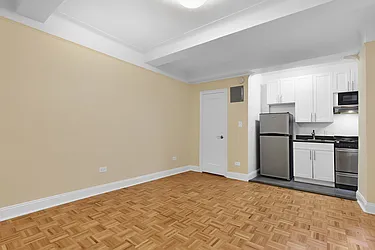 Rented by Cooper & Cooper Real Estate