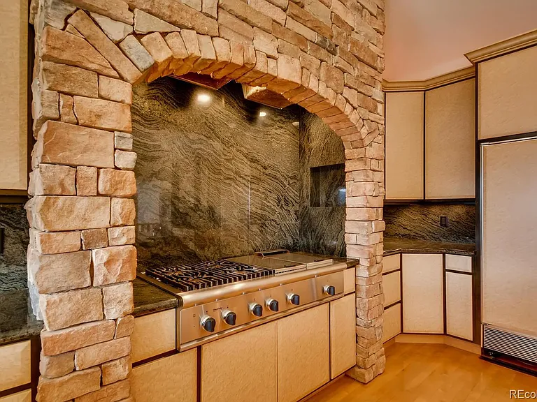 3883 Mountainside Trl — Photo 7