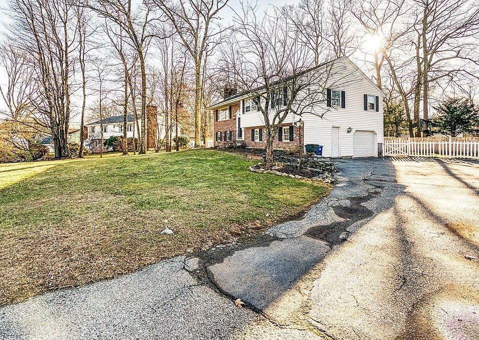90 Highland St, Milford, MA 01757 Zillow