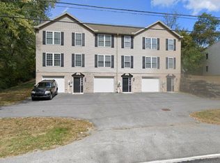 4526 Scotland Main St, Chambersburg, PA 17202