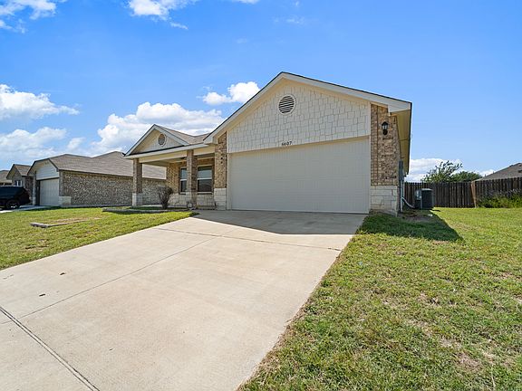3rd image of 6607 Catherine Dr