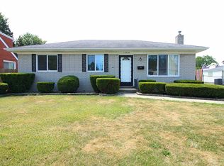 11824 Lutz Ave, Warren, MI 48093