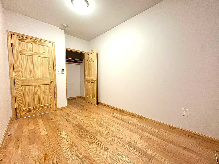 31 Spring St #1 — Photo 5