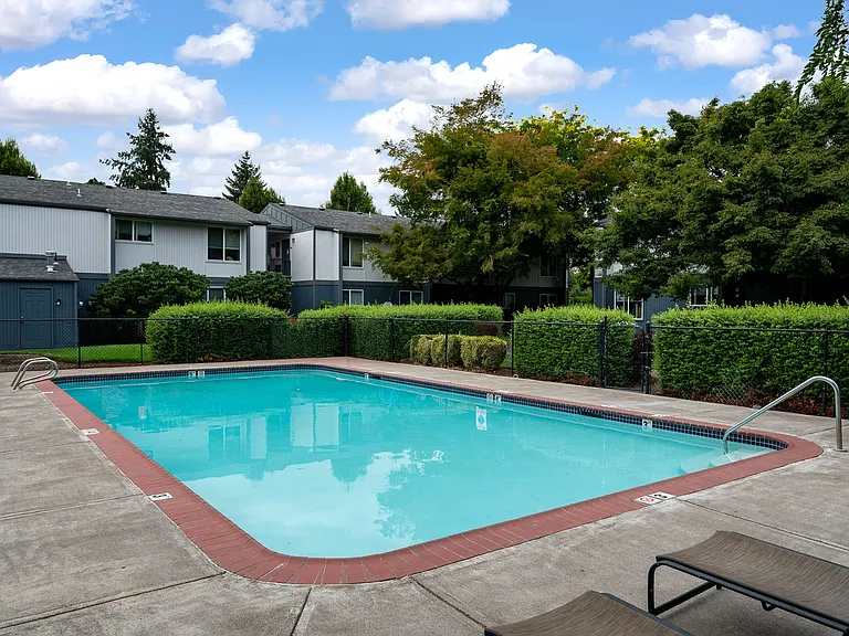 Battlecreek South | Pool