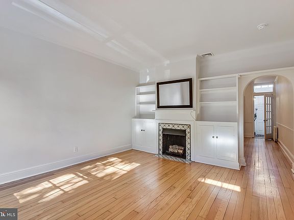 4th image of 603 S Lee St