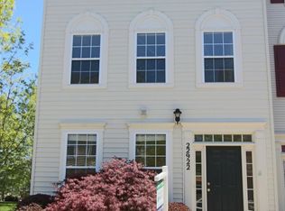 22922 Adelphi Ter, Sterling, VA 20166
