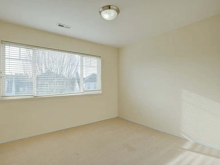 16833 NW Greyhawk Dr — Photo 17