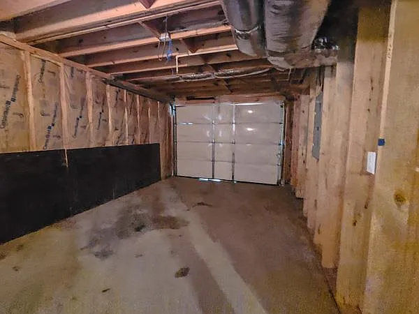 48 Rose Ct — Photo 32