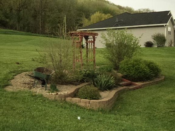 4th image of 28251 Clary Ln
