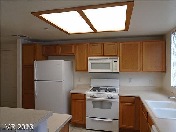 2nd image of 833 Aspen Peak Loop Unit 1326