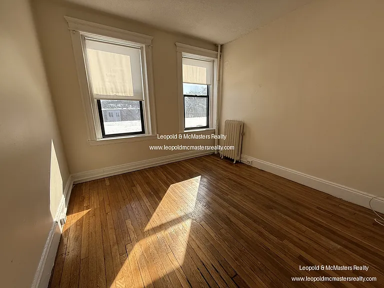 1124 Commonwealth Ave — Photo 51