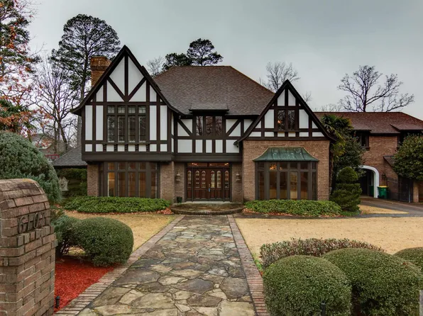 6107 Stoneridge Dr, Texarkana, TX 75503