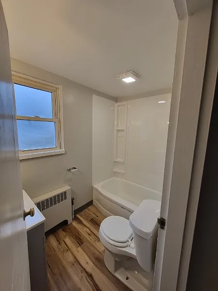 6 Bradley Ave — Photo 3