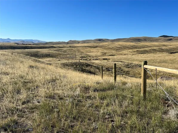 880 Chreston Ln, Dillon, MT 59725