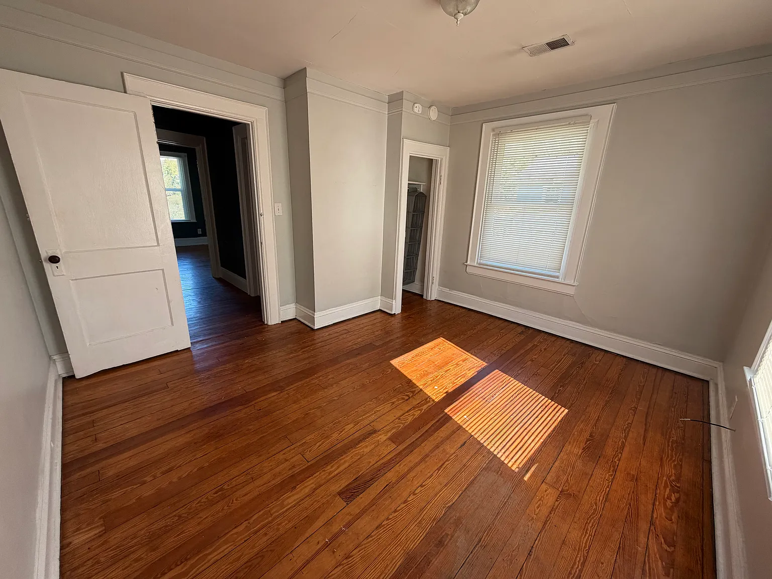 4101 Kirby St — Photo 3