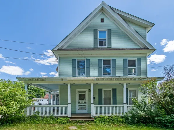 59 Bunker Hill Street, Lancaster, NH 03584