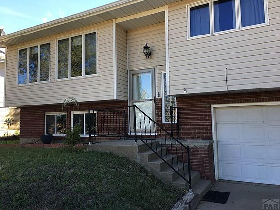 2nd image of 1919 Cimarron Ave