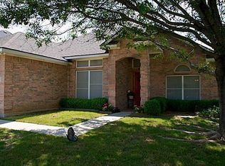 2913 Chisholm Trl, Corinth, TX 76210