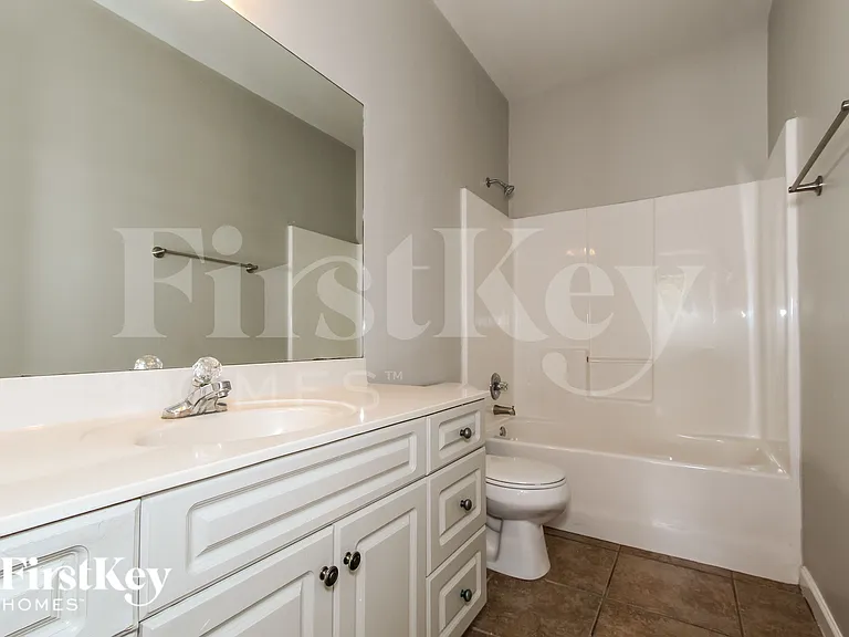 1260 Sierra Ct — Photo 16