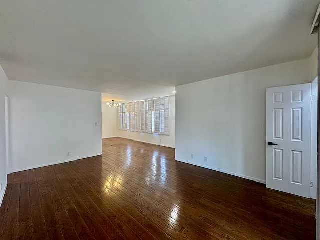 337 S Elm Dr #3 — Photo 25