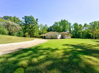 7440 Locke Rd, Millington, TN 38053