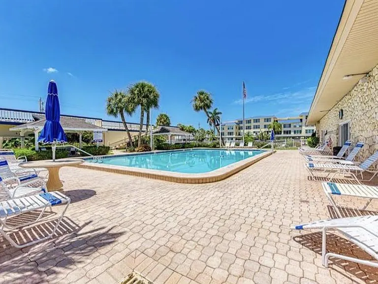 3806 Gulf Of Mexico Dr #208C — Photo 21