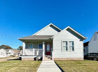 417 Ridgelake Dr, Metairie, LA 70001