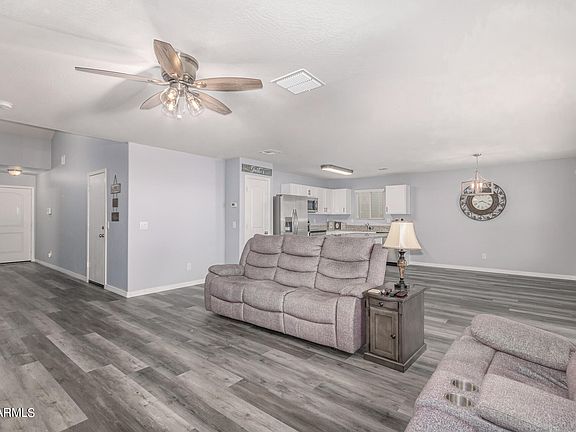 5th image of 6054 E Oasis Blvd