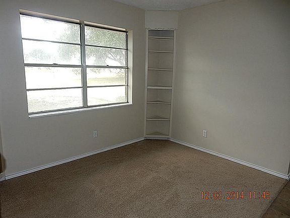 3rd image of 1672 Fm 318