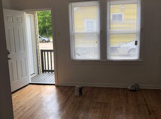 1026 W Hickory St, Denton, TX 76201