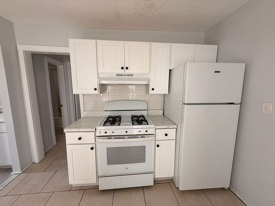 1st image of 48 Miller St #1A
