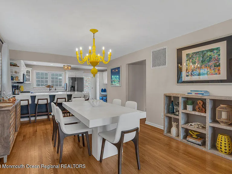 10 York Ave #24 — Photo 4
